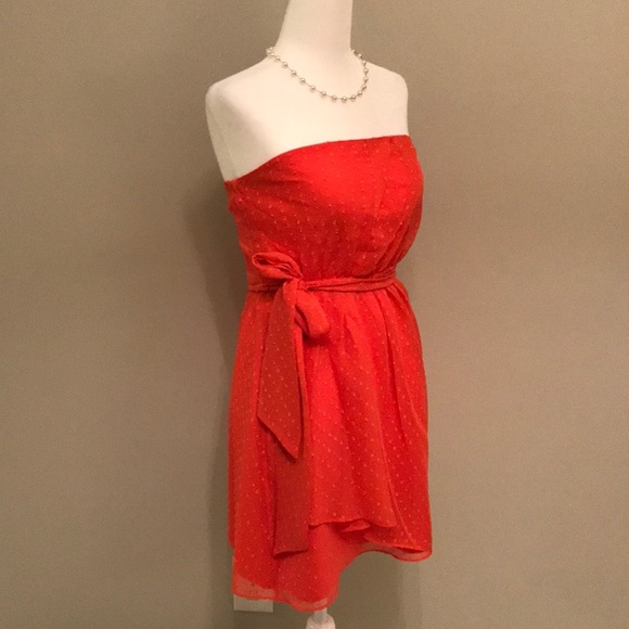 Express Strapless Dress - Picture 1 of 7